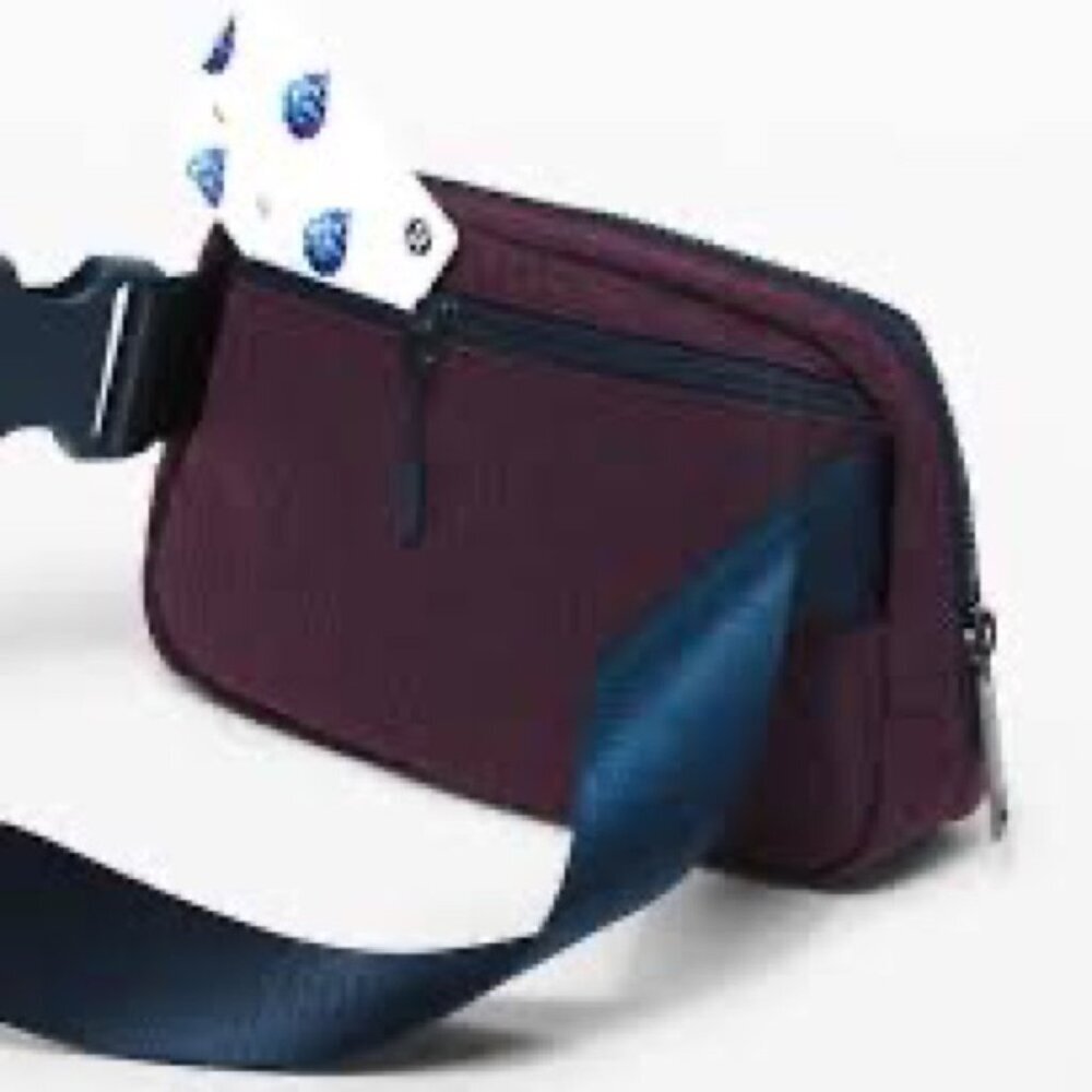 Lululemon Everywhere Belt Bag 1L Stacked Jacquard Black Cherry Nocturnal Teal - Picture 7 of 10